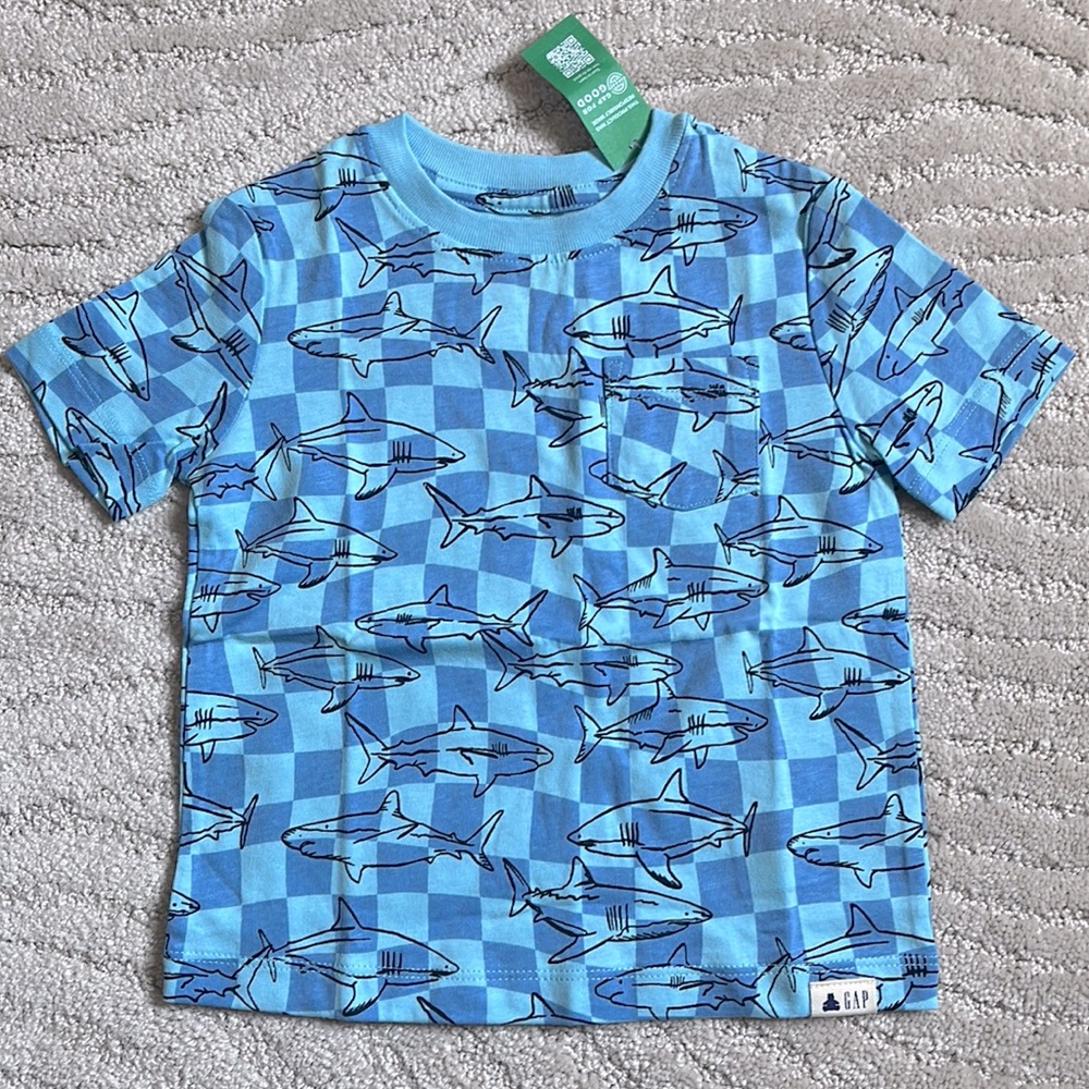 NWT Baby Gap Playtime Favorites Checkerboard Shark Pocket Tee Shirt